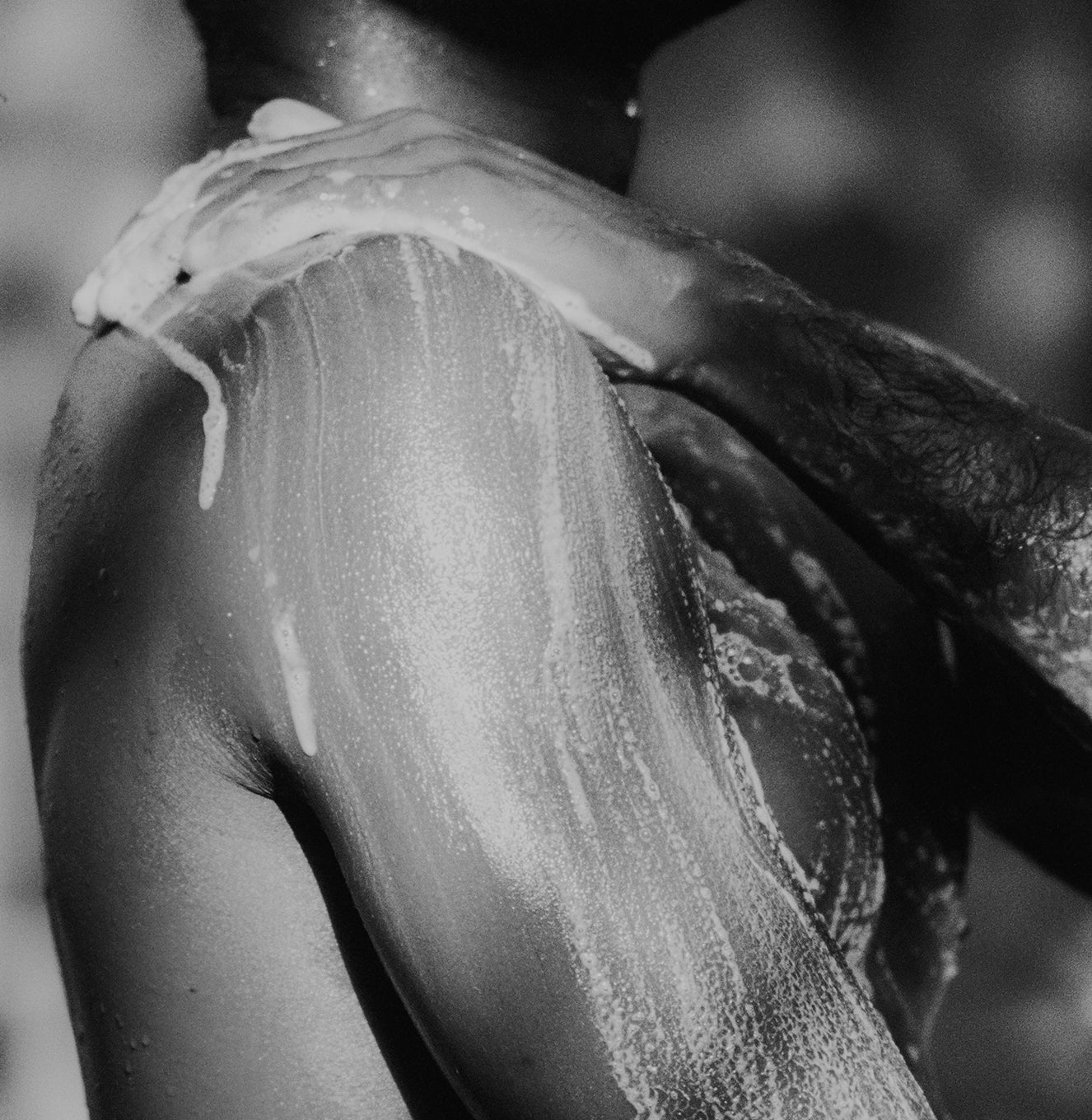 4-Seascape_Body-Wash_Skin-Nourishing_Lifestyle_62e207b6-7aac-45f7-b2aa-d18f12afd58e_3000x.jpg